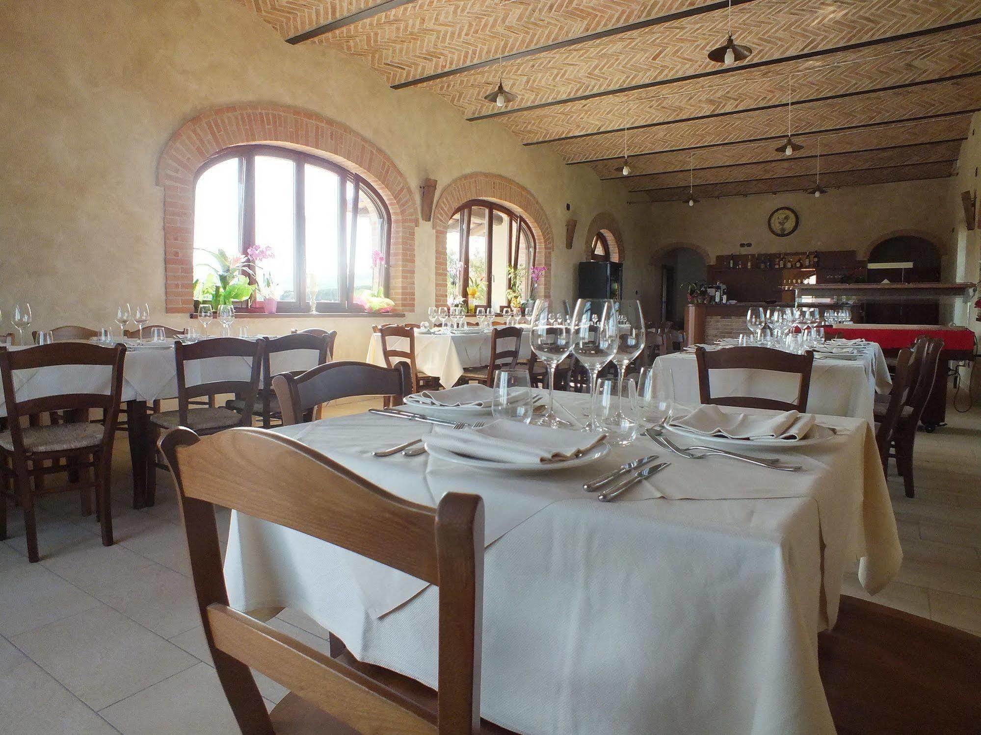 Enolocanda Del Tufo * Dogliani