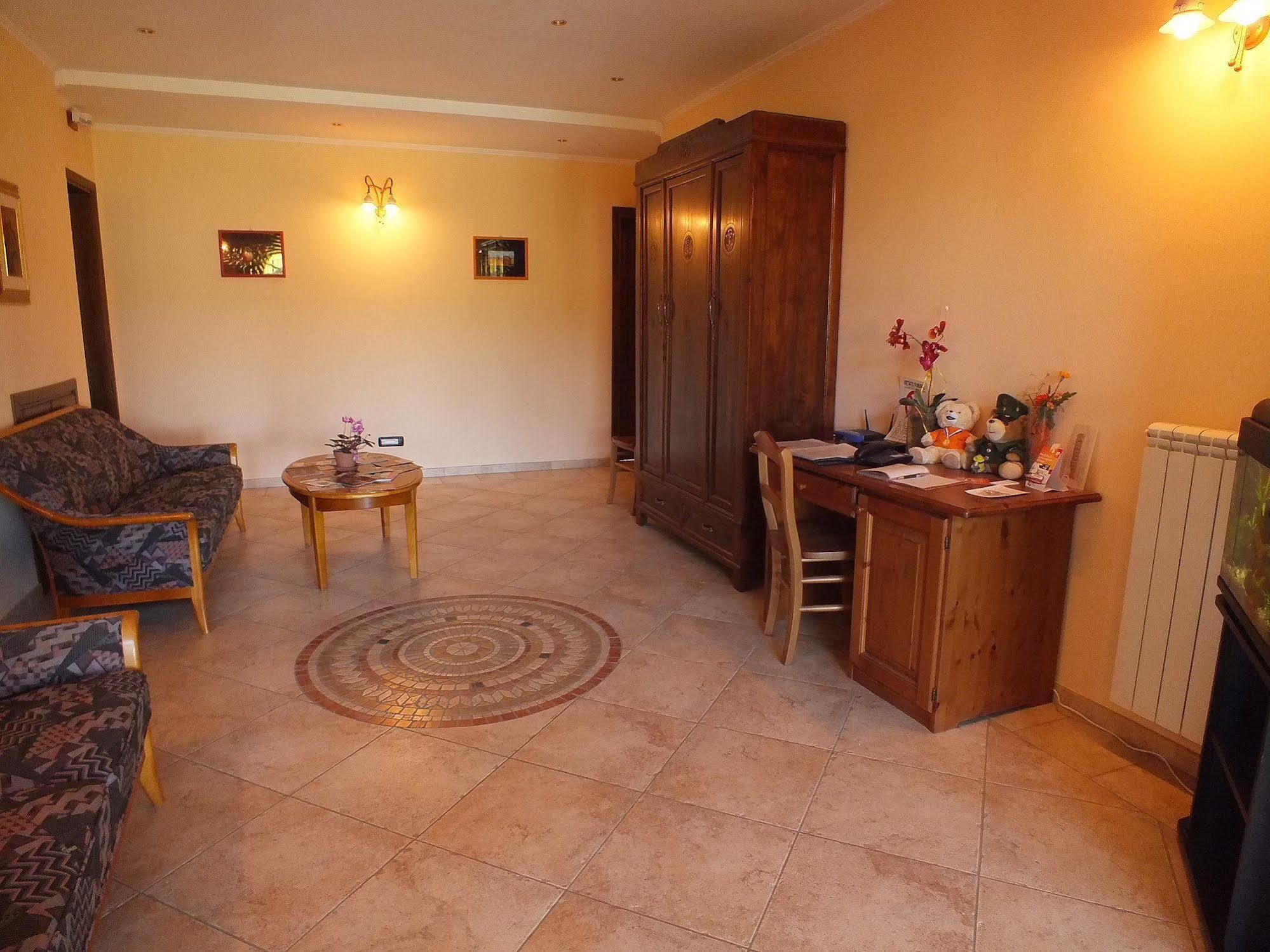 Farm stay Enolocanda Del Tufo Dogliani